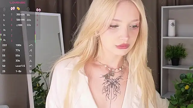 Snapshot of Naughty__Couplles chatting on May 22, 2026, 3:15 am Naughty Couplles online show from May 22, 2026, 3:15 am