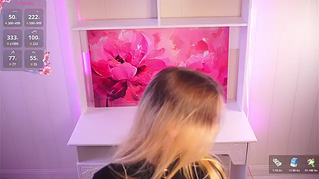 Naughty  Couplles online show from October 18, 2025, 3:41 am