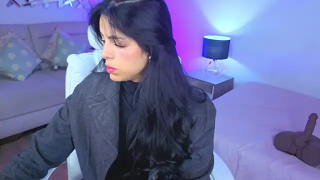 Snapshot of Eliie_Ruizz chatting on April 11, 2026, 4:31 am Eliie Ruizz online show from April 11, 2026, 4:31 am