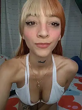 Snapshot of Dani_pegin chatting on June 23, 2026, 12:36 pm Dani pegin online show from June 23, 2026, 12:36 pm