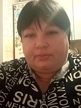 Snapshot of Marina376 chatting on February 1, 2025, 9:51 pm Marina376 online show from February 1, 2025, 9:51 pm