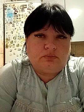 Snapshot of Marina376 chatting on October 10, 2025, 8:09 pm Marina376 online show from October 10, 2025, 8:09 pm