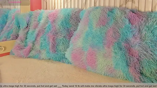 valentina lux online show from October 17, 2025, 7:15 pm