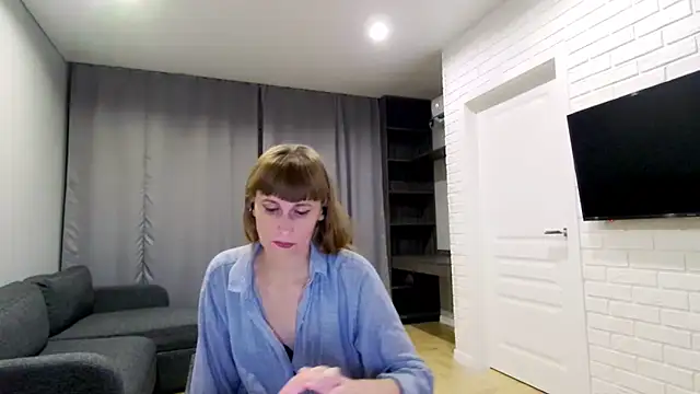 Snapshot of Daniella_Lorente chatting on October 24, 2025, 10:53 pm Daniella Lorente online show from October 24, 2025, 10:53 pm