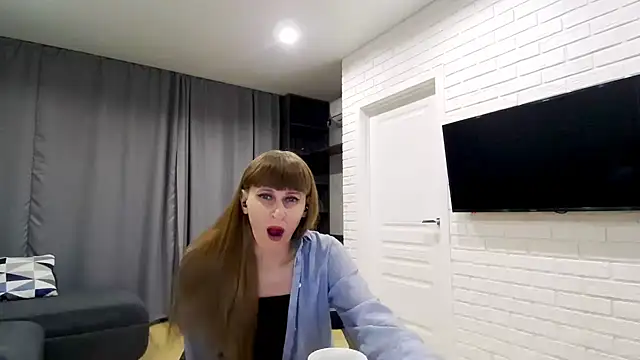 Snapshot of Daniella_Lorente chatting on March 10, 2026, 11:31 pm Daniella Lorente online show from March 10, 2026, 11:31 pm