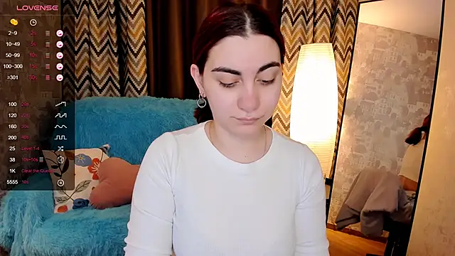 hannacheekss  online show from January 15, 2026, 2:04 am