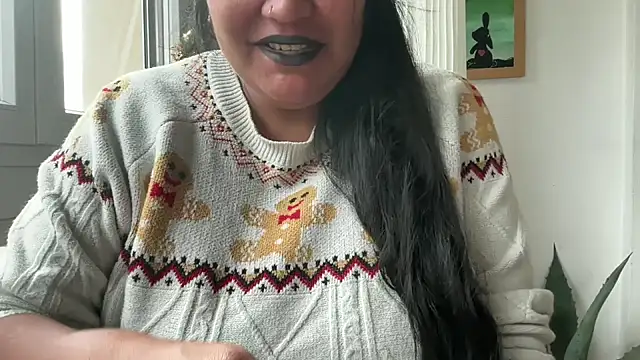 Snapshot of MashaCL chatting on December 3, 2025, 10:47 am MashaCL online show from December 3, 2025, 10:47 am