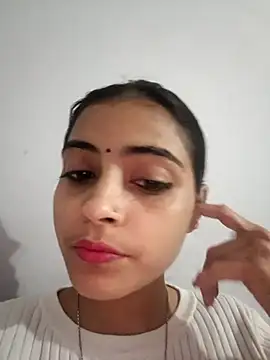 Snapshot of pikubaby chatting on November 13, 2025, 7:40 pm pikubaby online show from November 13, 2025, 7:40 pm