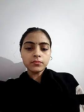 Snapshot of pikubaby chatting on November 8, 2025, 6:33 pm pikubaby online show from November 8, 2025, 6:33 pm