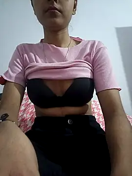 Snapshot of pikubaby chatting on November 15, 2025, 6:45 pm pikubaby online show from November 15, 2025, 6:45 pm