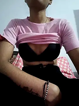 Snapshot of pikubaby chatting on November 14, 2025, 7:17 pm pikubaby online show from November 14, 2025, 7:17 pm