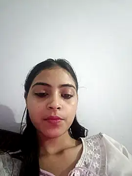 Snapshot of pikubaby chatting on November 2, 2025, 6:57 pm pikubaby online show from November 2, 2025, 6:57 pm