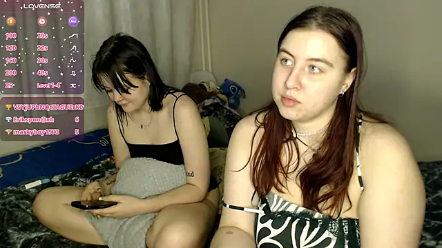 Snapshot of BettyandRich_ chatting on March 2, 2025, 3:19 pm BettyandRich online show from March 2, 2025, 3:19 pm
