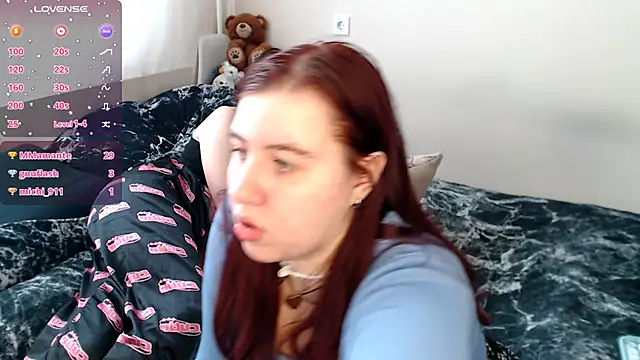Snapshot of BettyandRich_ chatting on March 15, 2025, 11:08 am BettyandRich online show from March 15, 2025, 11:08 am