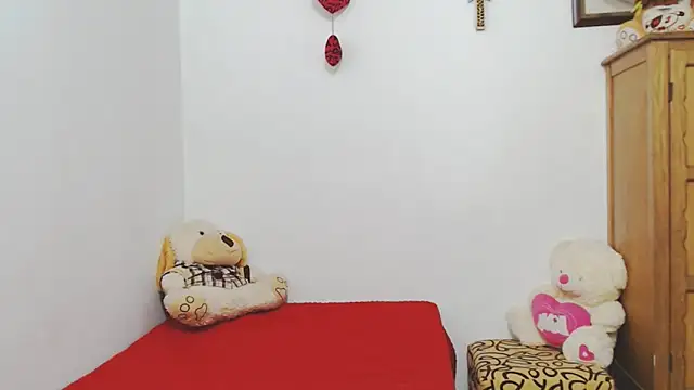 Snapshot of ariellth chatting on October 14, 2025, 2:39 pm ariellth online show from October 14, 2025, 2:39 pm