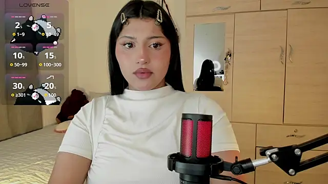 Snapshot of Ju_Kyung chatting on October 8, 2025, 1:29 am Ju Kyung online show from October 8, 2025, 1:29 am