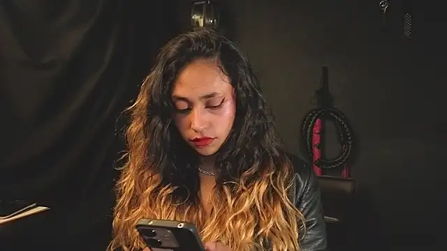 Snapshot of saba_the_courtesan chatting on February 20, 2026, 4:42 am saba the courtesan online show from February 20, 2026, 4:42 am