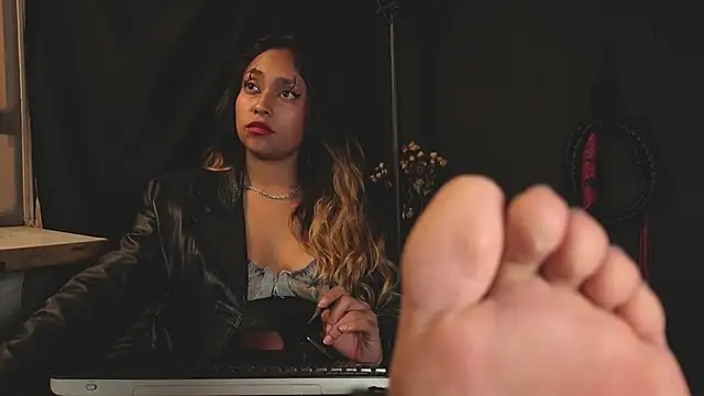 Snapshot of saba_the_courtesan chatting on February 20, 2026, 6:26 am saba the courtesan online show from February 20, 2026, 6:26 am