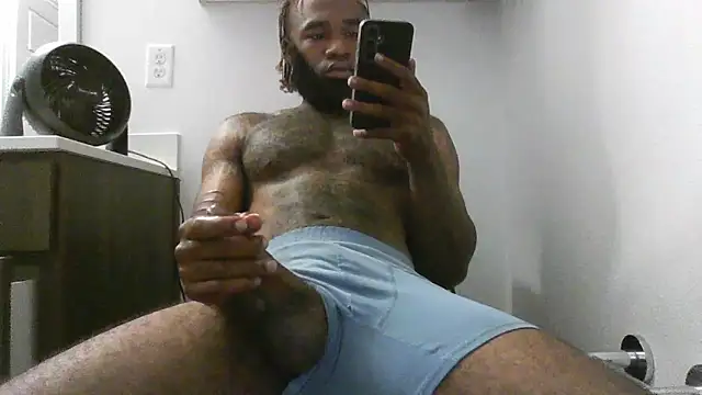 GoodGirlLover13 online show from October 19, 2025, 2:31 pm