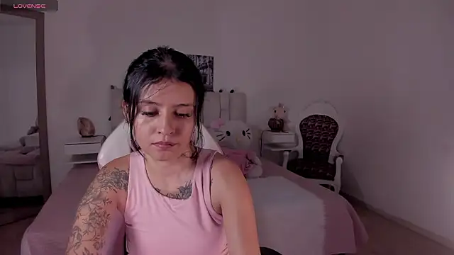 yenny garcia online show from March 17, 2026, 5:49 pm