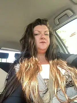 Snapshot of LacyLouxxx chatting on January 10, 2025, 9:55 am LacyLouxxx online show from January 10, 2025, 9:55 am