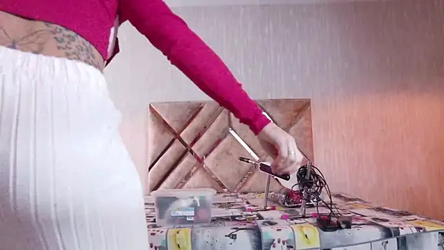 engel devil online show from November 2, 2025, 2:55 pm