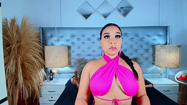EileenBenzon online show from February 26, 2025, 2:59 pm
