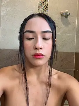 Snapshot of Lil_eva2 chatting on March 18, 2026, 7:37 pm Lil eva2 online show from March 18, 2026, 7:37 pm