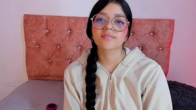 lana dol online show from February 25, 2025, 6:23 pm