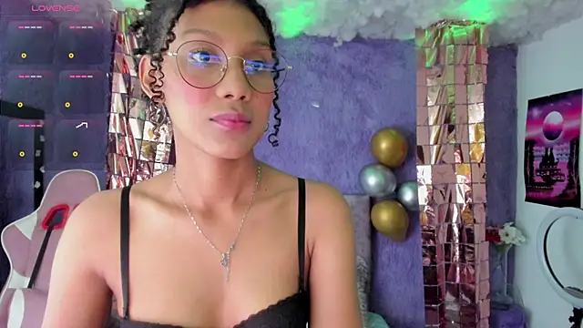 allis0n ik online show from March 14, 2025, 3:04 am