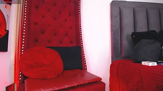 BiancaAntonelli online show from April 27, 2026, 1:42 pm