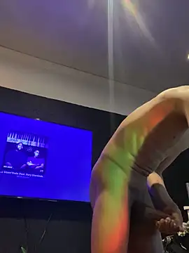 Snapshot of BlueIceCube chatting on September 12, 2025, 5:07 am BlueIceCube online show from September 12, 2025, 5:07 am