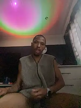 Snapshot of BlueIceCube chatting on November 28, 2025, 5:40 am BlueIceCube online show from November 28, 2025, 5:40 am