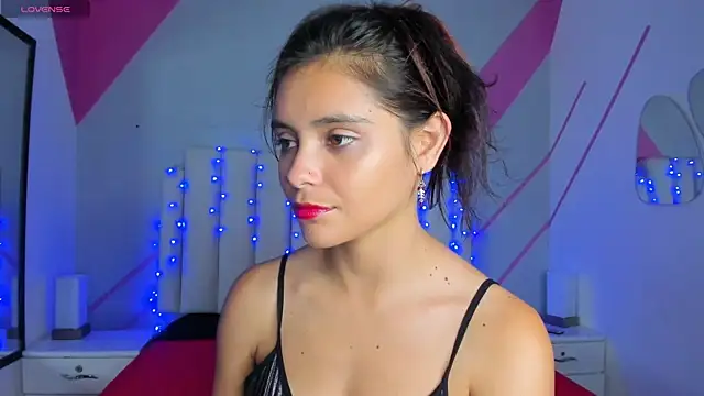 Snapshot of Salome_rouse1 chatting on November 11, 2025, 12:49 am Salome rouse1 online show from November 11, 2025, 12:49 am