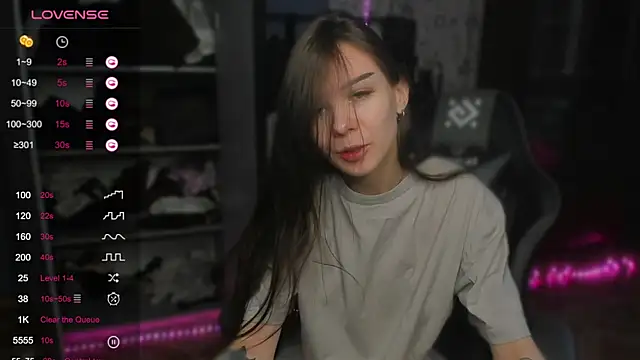 Snapshot of SweetyDeviliya chatting on November 6, 2025, 10:41 am SweetyDeviliya online show from November 6, 2025, 10:41 am