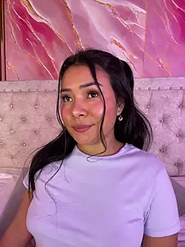 Snapshot of Rousse_blue chatting on February 5, 2026, 3:13 am Rousse blue online show from February 5, 2026, 3:13 am