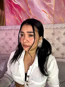 Snapshot of Rousse_blue chatting on November 16, 2025, 3:44 am Rousse blue online show from November 16, 2025, 3:44 am