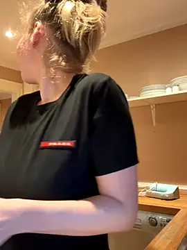 Hr Frk Olsen online show from November 9, 2025, 10:52 am