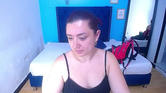 Snapshot of kinky_redhead18 chatting on November 14, 2025, 2:10 pm kinky redhead18 online show from November 14, 2025, 2:10 pm