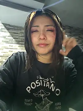 Elsa sweet online show from May 8, 2026, 3:43 am