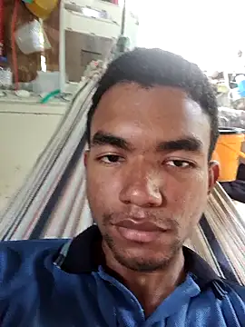 Snapshot of Reynold2608 chatting on November 28, 2025, 7:58 pm Reynold2608 online show from November 28, 2025, 7:58 pm