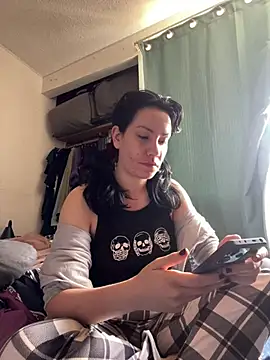 Nina-Chick777 online show from June 15, 2026, 7:35 pm