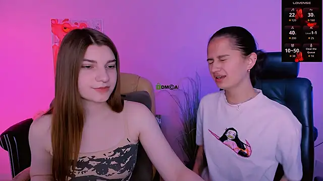 Snapshot of pure_radiance1 chatting on November 17, 2025, 9:46 am pure radiance1 online show from November 17, 2025, 9:46 am