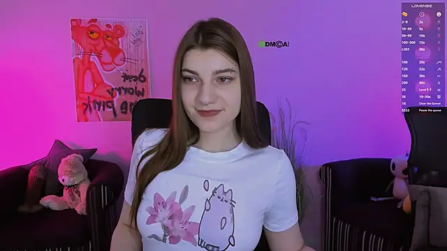 Snapshot of pure_radiance1 chatting on November 26, 2025, 10:04 am pure radiance1 online show from November 26, 2025, 10:04 am