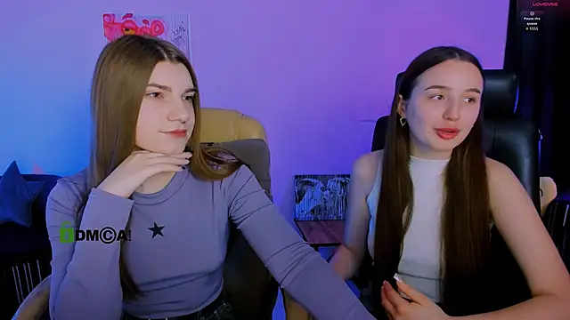 Snapshot of pure_radiance1 chatting on November 13, 2025, 9:46 am pure radiance1 online show from November 13, 2025, 9:46 am