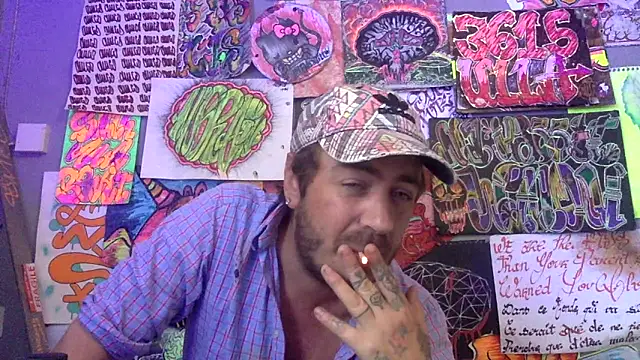3615 ULLA online show from May 13, 2026, 8:54 am