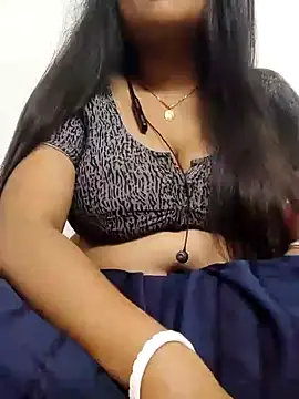 Snapshot of Priya_2222 chatting on February 1, 2025, 5:26 pm Priya 2222 online show from February 1, 2025, 5:26 pm