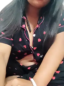 Snapshot of Priya_2222 chatting on February 16, 2025, 4:32 pm Priya 2222 online show from February 16, 2025, 4:32 pm