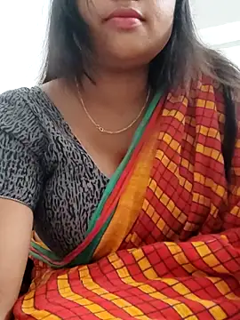 Snapshot of Priya_2222 chatting on March 5, 2025, 4:57 pm Priya 2222 online show from March 5, 2025, 4:57 pm