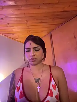 Snapshot of Hilary_pinkk chatting on March 8, 2026, 4:27 am Hilary pinkk online show from March 8, 2026, 4:27 am